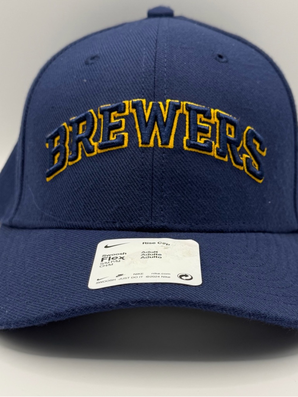 Milwaukee Brewers Nike Rise Cap Dri Fit Stretch Swoosh Flex S/M Blue Yellow